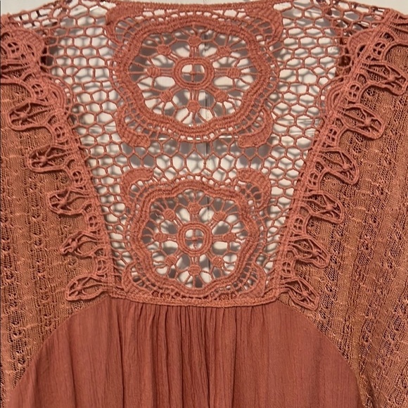 Women's Cardigan w Unique Design - Picture 3 of 3